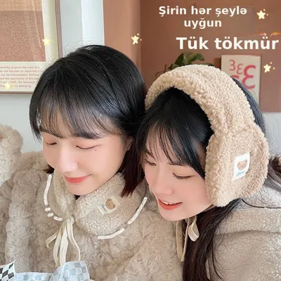 Sevimli ayı naxışlı qulaq istiləyicisi