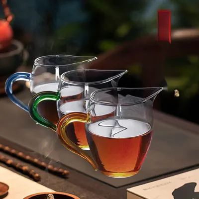 Borosilicate Glass Tea Fairness Pitcher